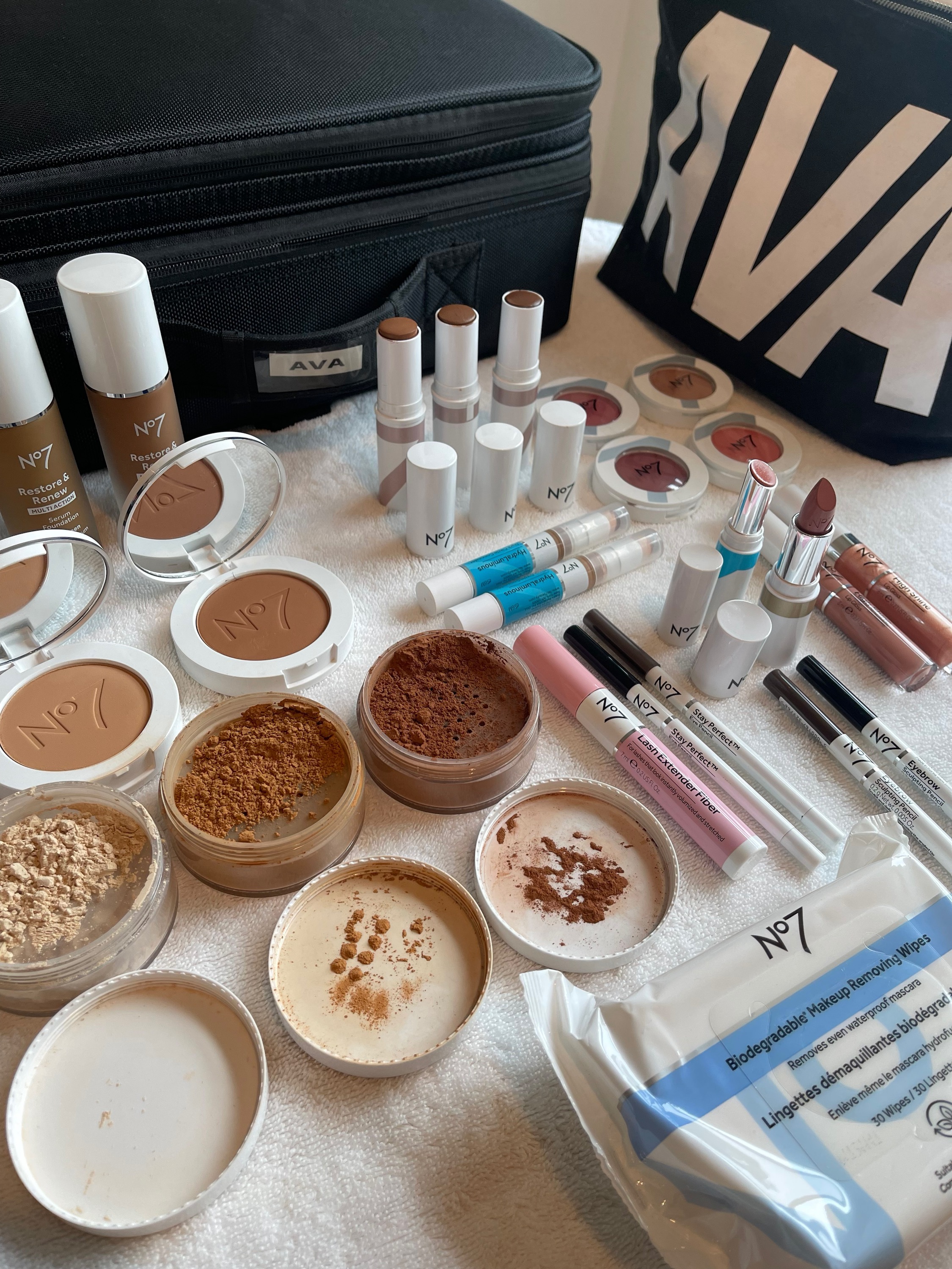 Get the Oscars Look with No7 Cosmetics Global Brand Ambassador Adam 